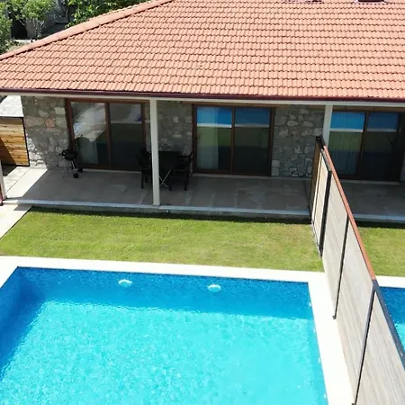Escape To Nature Private Pool In Lyciafarm Appartement *